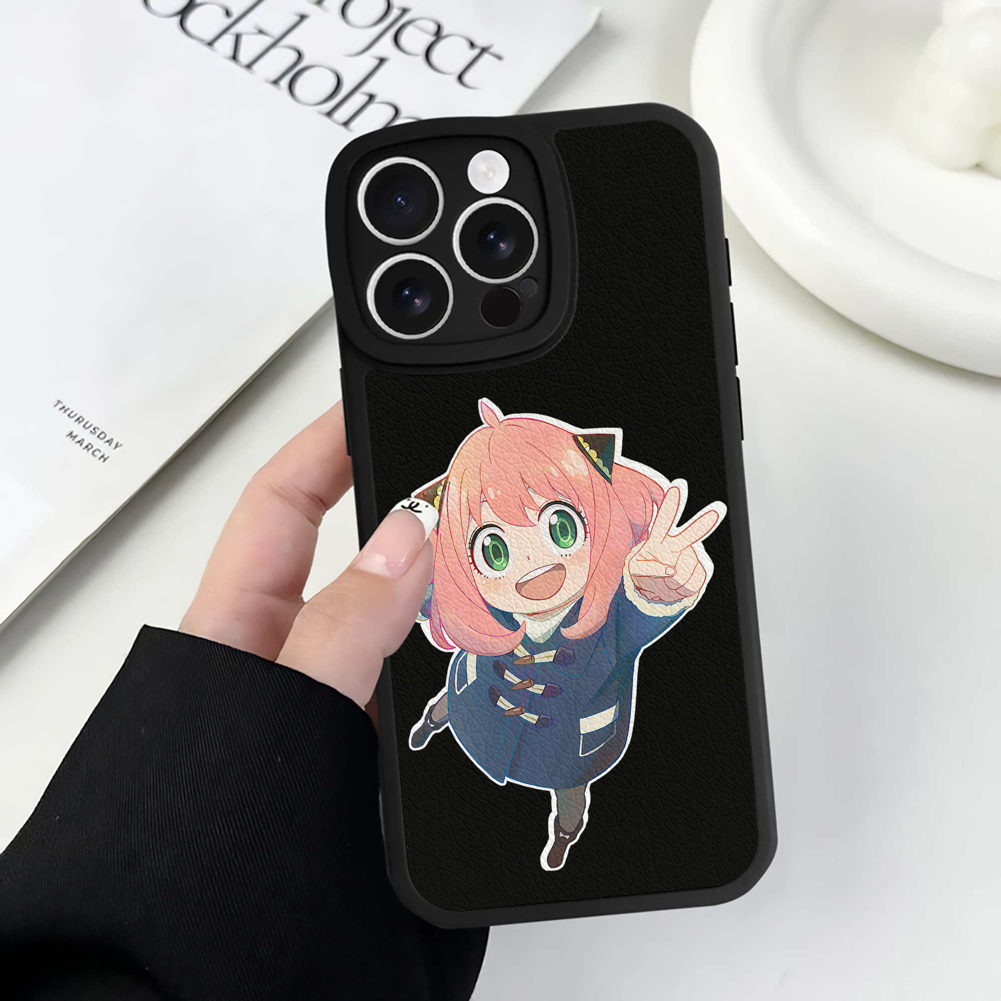 （画像用） SPY×FAMILY间谍家家酒 【iPhone 16シリーズ対応】シリコンスマホケース（レザー調） 材質：シリコン